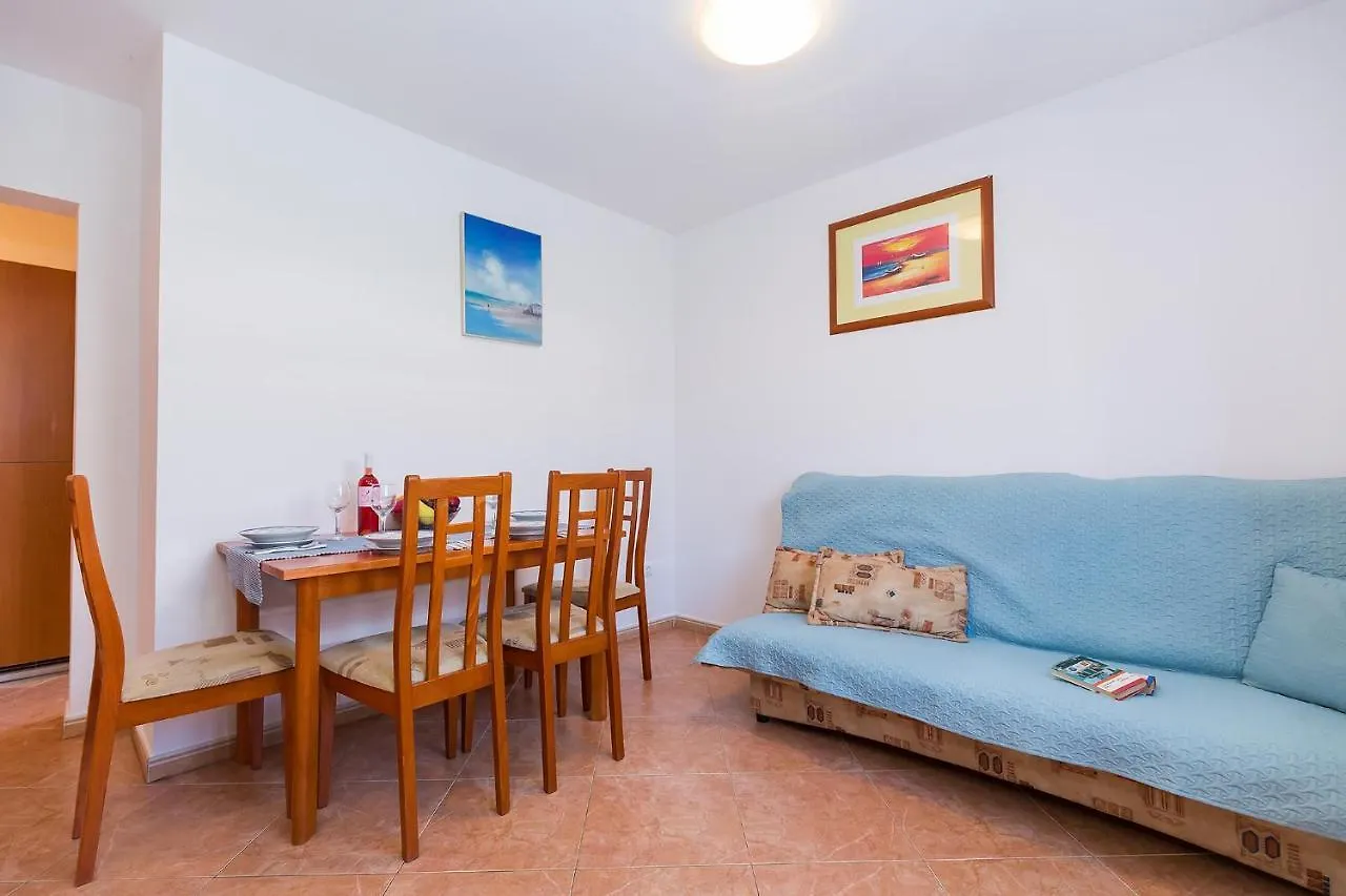 Apartments With A Swimming Pool Novigrad - 7078 0*, Novigrad (Istria) Croatia